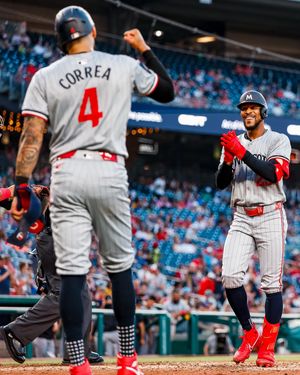 Image post by @twins on Instagram