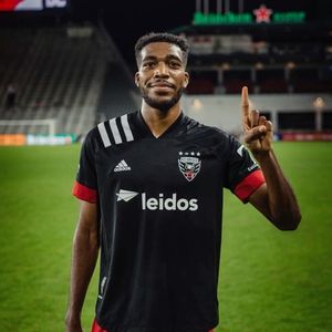 Image post by @dcunited on Instagram
