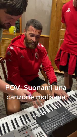 Video post by @sscalciobari on TikTok