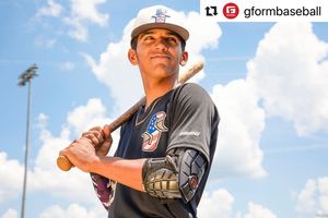 Image post by @perfectgameusa on Instagram