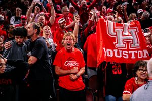 Image post by @houstoncougars on Instagram