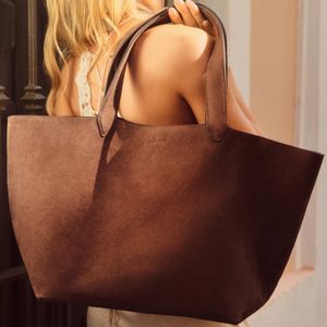 Image post by @aquatalia on Instagram