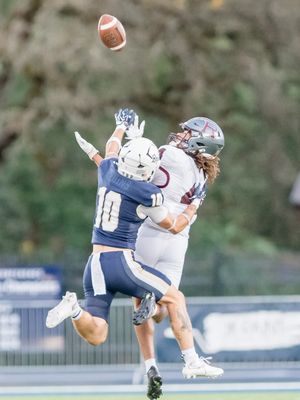 Image post by @redlands_bulldogs on Instagram