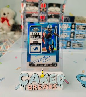 Image post by @cakedbreaks on Instagram