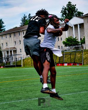 Image post by @esu_football on Instagram