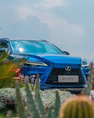 Image post by @discoverlexus on Instagram