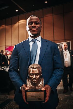 Image post by @UIWFootball on Twitter