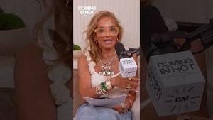 Video post by @shop.with.caroline on YouTube