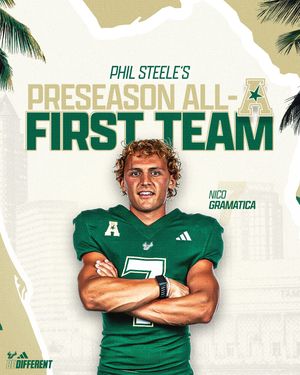Image post by @usffootball on Instagram