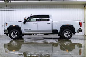 Image post by @reddeermotors on Facebook