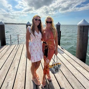 Image post by @downtownchicmoms on Instagram