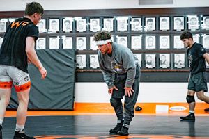 Image post by @CowboyWrestling on Twitter