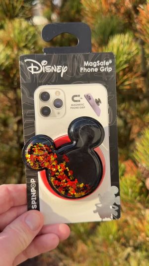 Video post by @Jessheartsthemeparks on Facebook