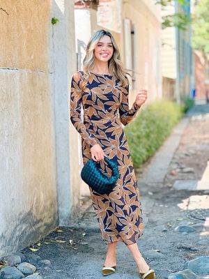 Image post by @juliesboutique on Instagram