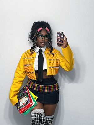 Image post by @itsgoldenpiecee on Instagram