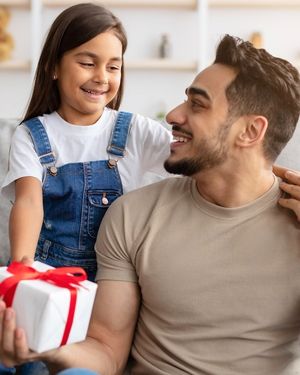 Image post by @greatclips on Instagram