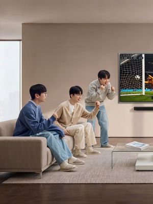 Image post by @samsungtv on Instagram