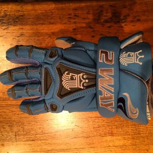 Image post by @2waylacrosse on Instagram