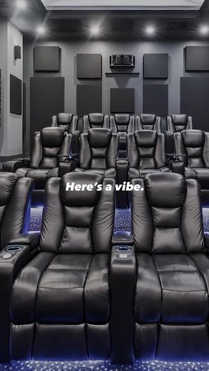Image post by @valenciatheaterseating on Instagram