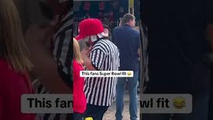 Video post by @Sporting News on YouTube