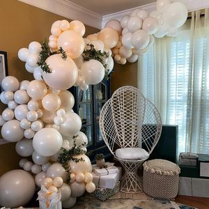 Image post by @balloons_by_victoria_dz on Instagram