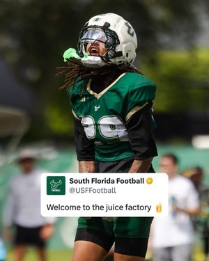 Image post by @usffootball on Instagram
