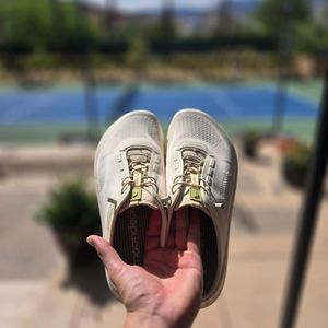 Image post by @zerolovetennis on Instagram