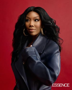 Image post by @essence on Instagram