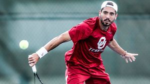 Image post by @ou_mtennis on Instagram
