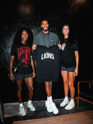Image post by @londonlions on Instagram