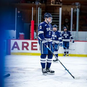 Image post by @yalemhockey on Instagram