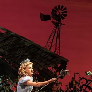Image post by @wicked_musical on Instagram