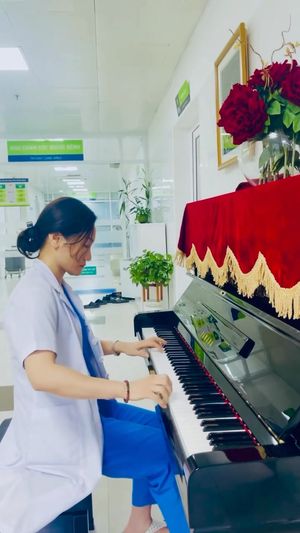 Video post by @sanphukhoachucan on Facebook