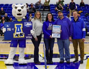 Image post by @nanookswbb on Instagram