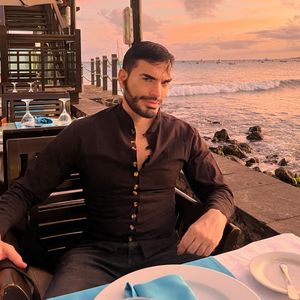Image post by @claudiovmorales on Instagram