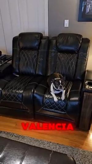 Image post by @valenciatheaterseating on Instagram