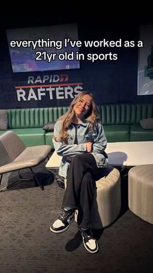 Video post by @callmeschiff on TikTok