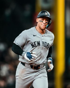 Image post by @yankeesbeisbol on Instagram