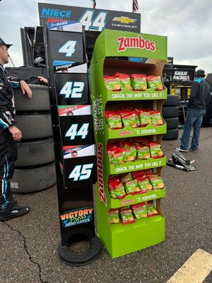 Image post by @NieceMotorsport on Twitter