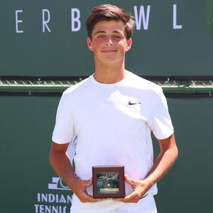 Image post by @usta on Instagram