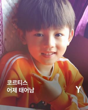 Image post by @ymagazine_official on Instagram