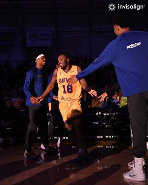 Image post by @gleaguewarriors on Instagram