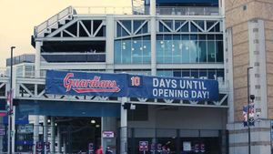 Video post by @CleGuardians on Twitter