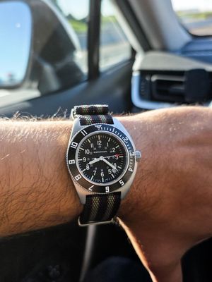 Image post by @marathonwatch on Instagram