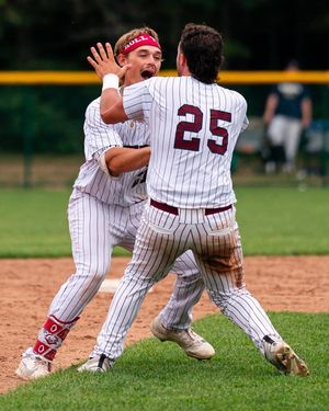 Image post by @Cotuit Kettleers on Facebook