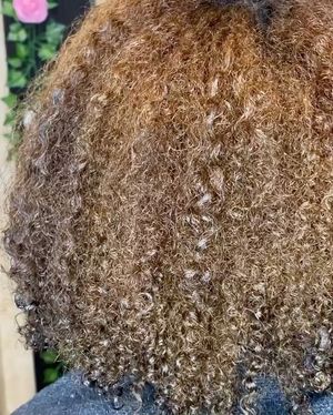 Image post by @vipluxuryhaircare on Instagram