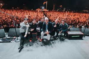 Image post by @therealjeremymckinnon on Instagram