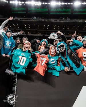 Image post by @miamidolphins on Instagram