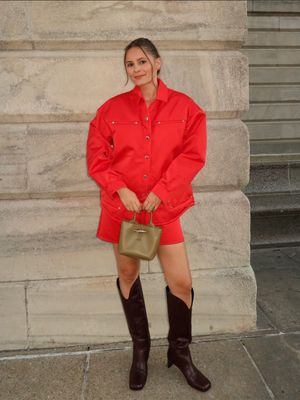 Image post by @styledbykimkj on Instagram