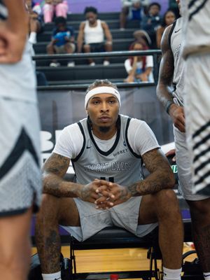 Image post by @aeblhoops on Instagram